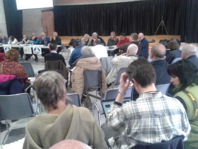 aiguaesvida's tweet photo. Impressionant el treball de gran rigor que @tauladelaigua @conselltrs presenten a @Parla_mentTRS sobre nou model de gestió #aiguabécomú https://t.co/9FzsIUbUJt