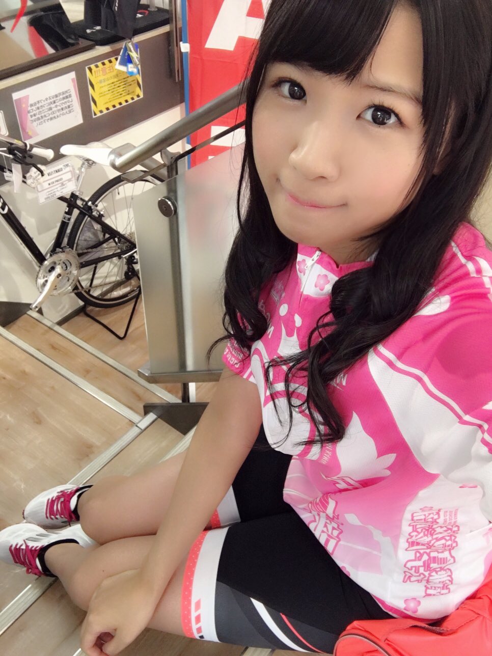 自転車 レーパン エロ  / X