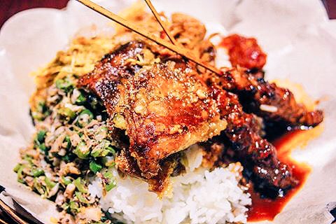 #WarungMensedu
kuliner khas bali ini hanya terdapat di bali tabanan dauh phala 
anda penikmat babi??
ayoo cobain makan disini <a href="/OghickSemara/">Oghick Semara</a>