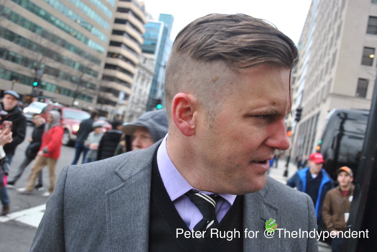 Hitlering or hitting have no place at a peaceful protest. Richard Spencer &amp; white supremacy get punched in the face. bit.ly/2i2GpNS