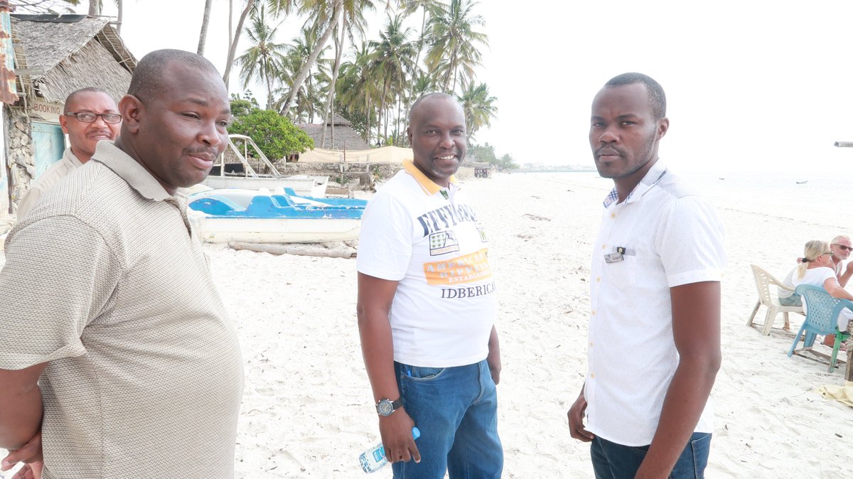 mombasabeach's tweet photo. Mombasa Beach Hotel staff, participating in the beach clean up exercise. #tourism4All https://t.co/dis21xGVuw