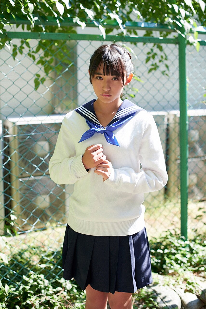 浅川梨奈 制服 エロ  / X