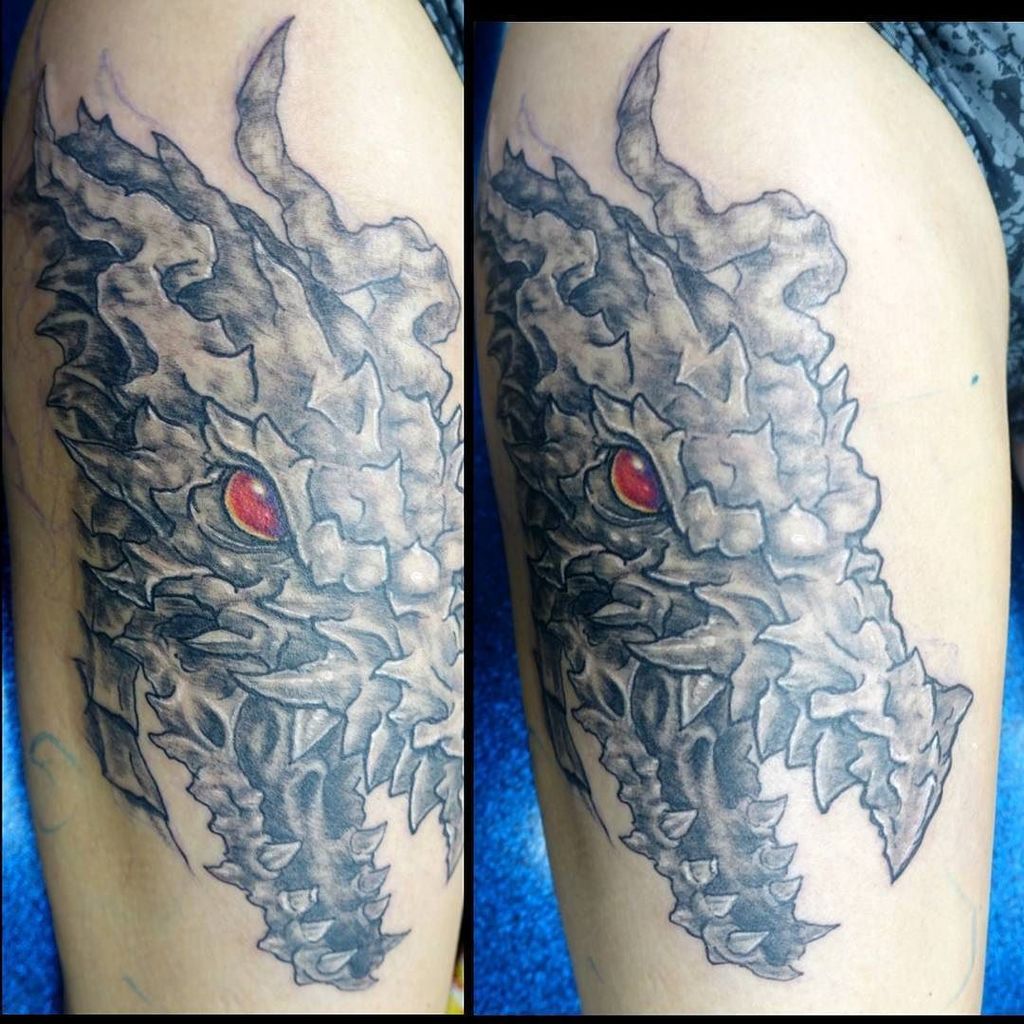 priczdotcom's tweet photo. Got to start this fun tattoo on @deathbatdemon congratulations on getting married!! #skyri… https://t.co/g47lmEZ4xt https://t.co/CTjUO9jwNI