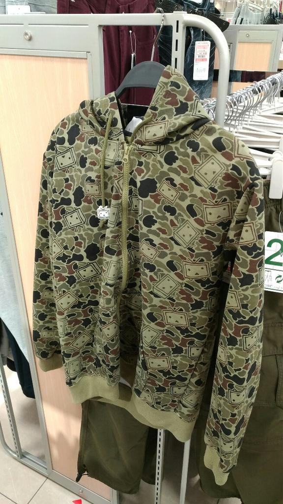 Deadstock トクナガ Na Twitteru ニコニコ動画の迷彩柄パーカーしまむらで売ってた
