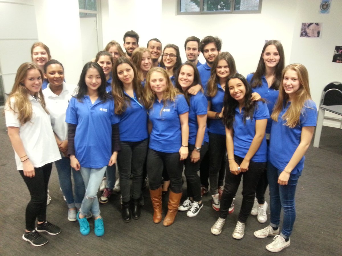 ESCE's tweet photo. #JPO #ESCE vous accueille dès 10 heures lors de notre #JPO ! RDV au campus Eiffel ➡️ 10 Rue Sextius Michel 75015 📍 https://t.co/jc4ey34cBY
