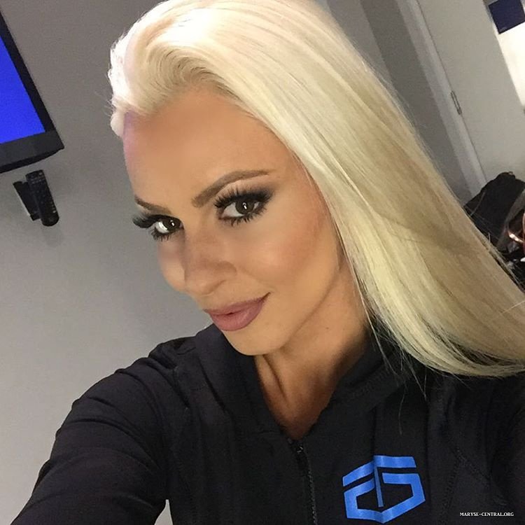 Maryse Central Org On Behalf Of Maryse Central We Want To Wish Marysemizanin Happy Birthday Bon Anniversaire Maryse Rt If You Wish Her A Happy Birthday T Co 05xyickg8e