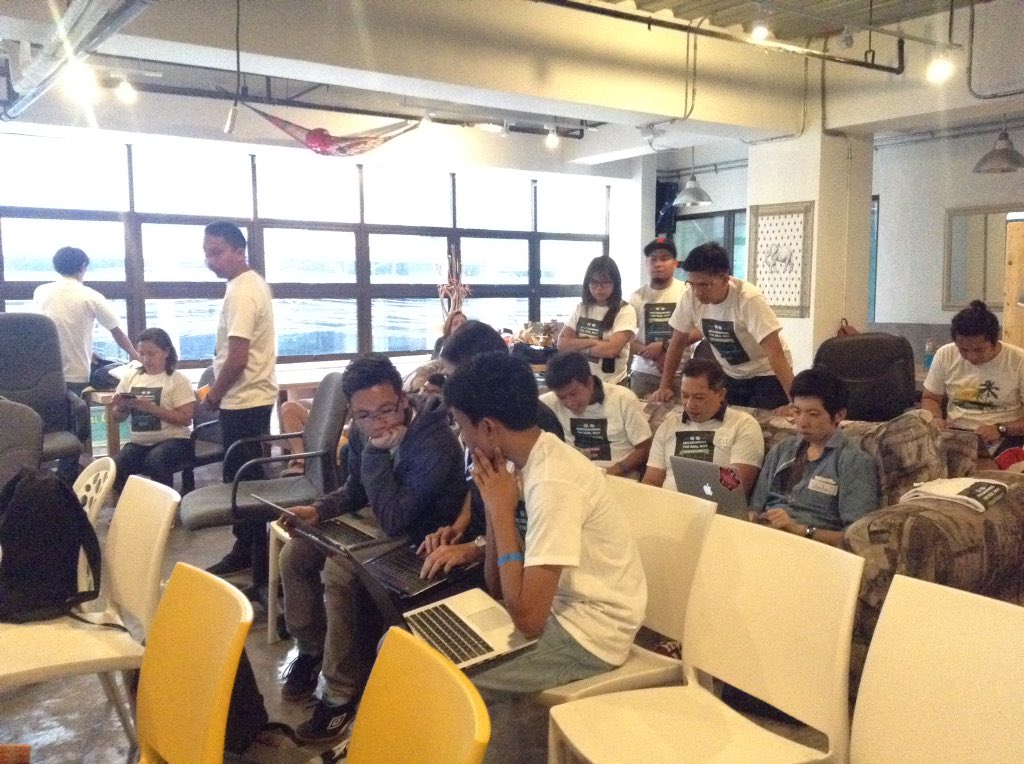 techtalkscebu's tweet image. #ATM: #CodingParty at A Day of Code/ Programming the Real Way. Thanks Coding Avenue!