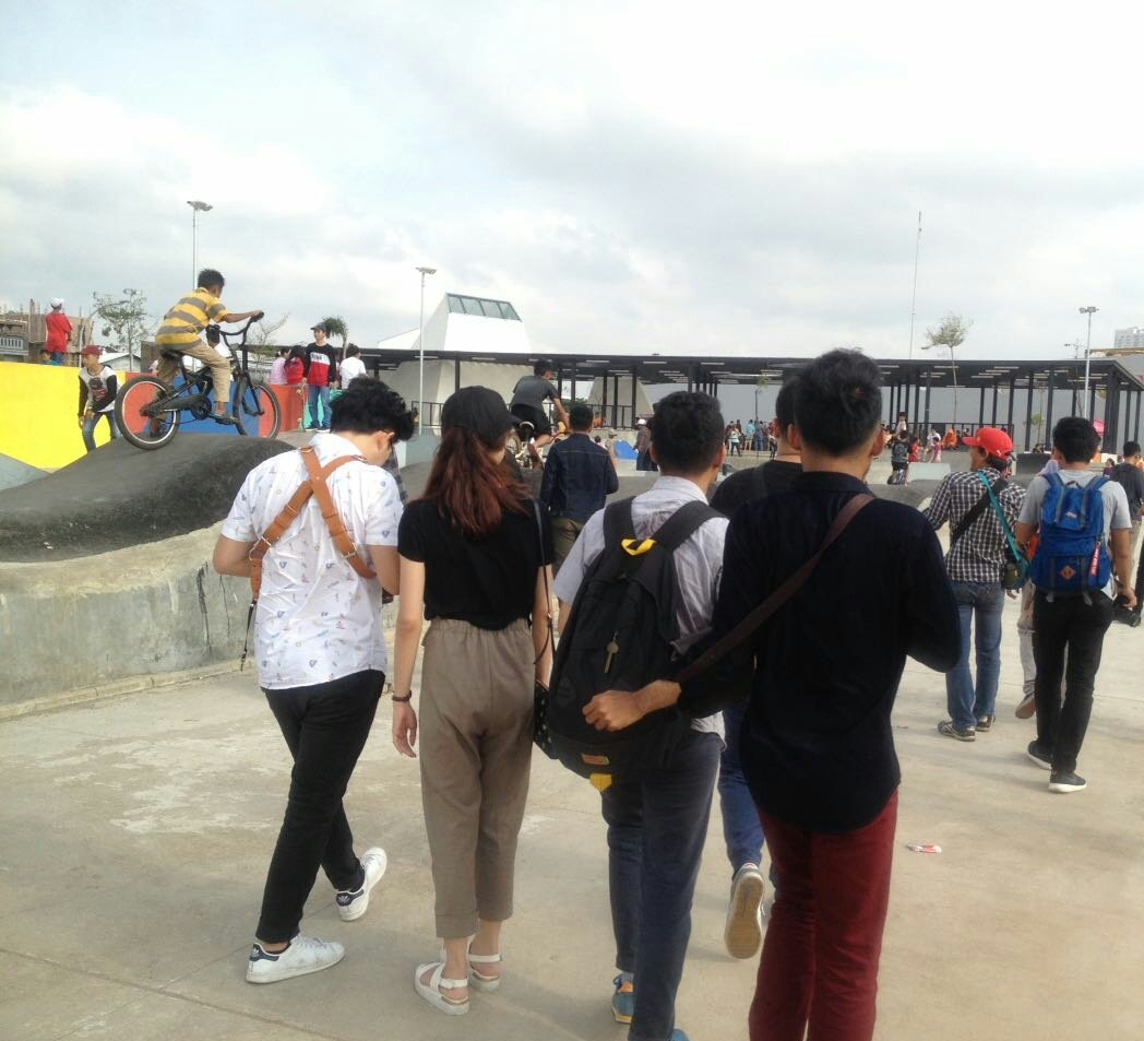 Titik selanjutnya #MuterinJakarta #TemanRakyatPhotoWalk: 
KALIJODO PARK.