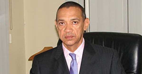 radiobiafralive's tweet photo. Bayelsa East, Senator Ben Murray-Bruce has condemned the killing of the unarmed Indigenous People of Biafra https://t.co/MnhULY4tpY https://t.co/AeWvEDgElk