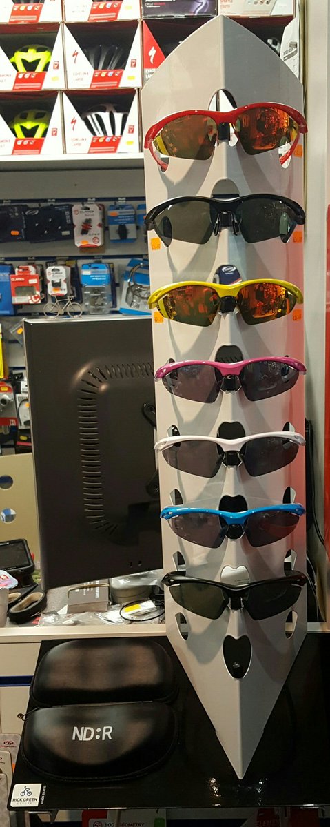 rickgreencycles's tweet photo. New @nrunners ND:R - Naked Runner eyewear in stock! Shades for upcoming summer and clear lenses. See them to believe them. Top value £££ https://t.co/NPRKqtQYTa
