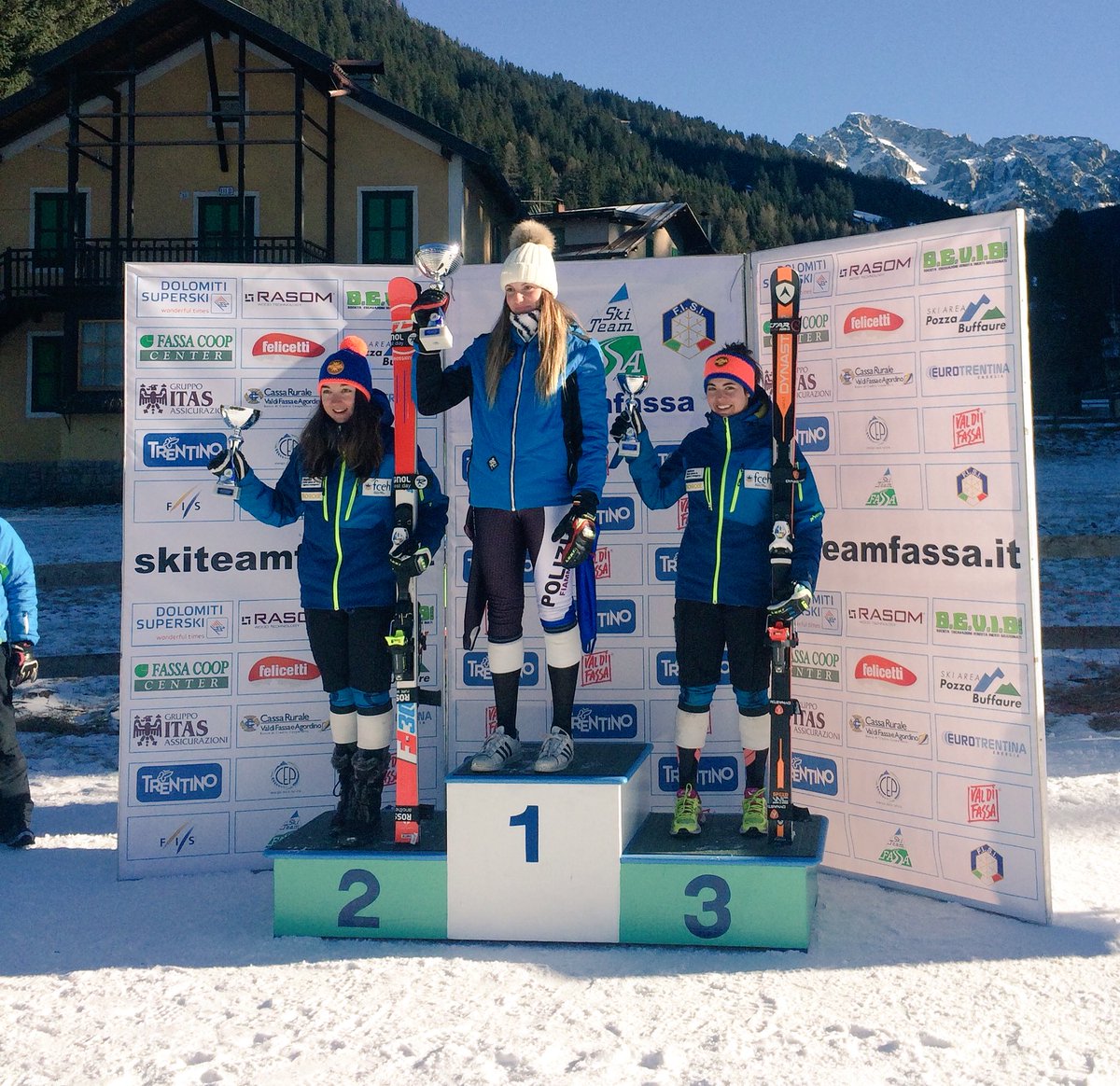 Primer podi de la temporada junt amb <a href="/anetaeb/">Aneta5</a> 💪🎉 <a href="/EsquiAlpiFCEH/">Tecnificació Alpí</a>