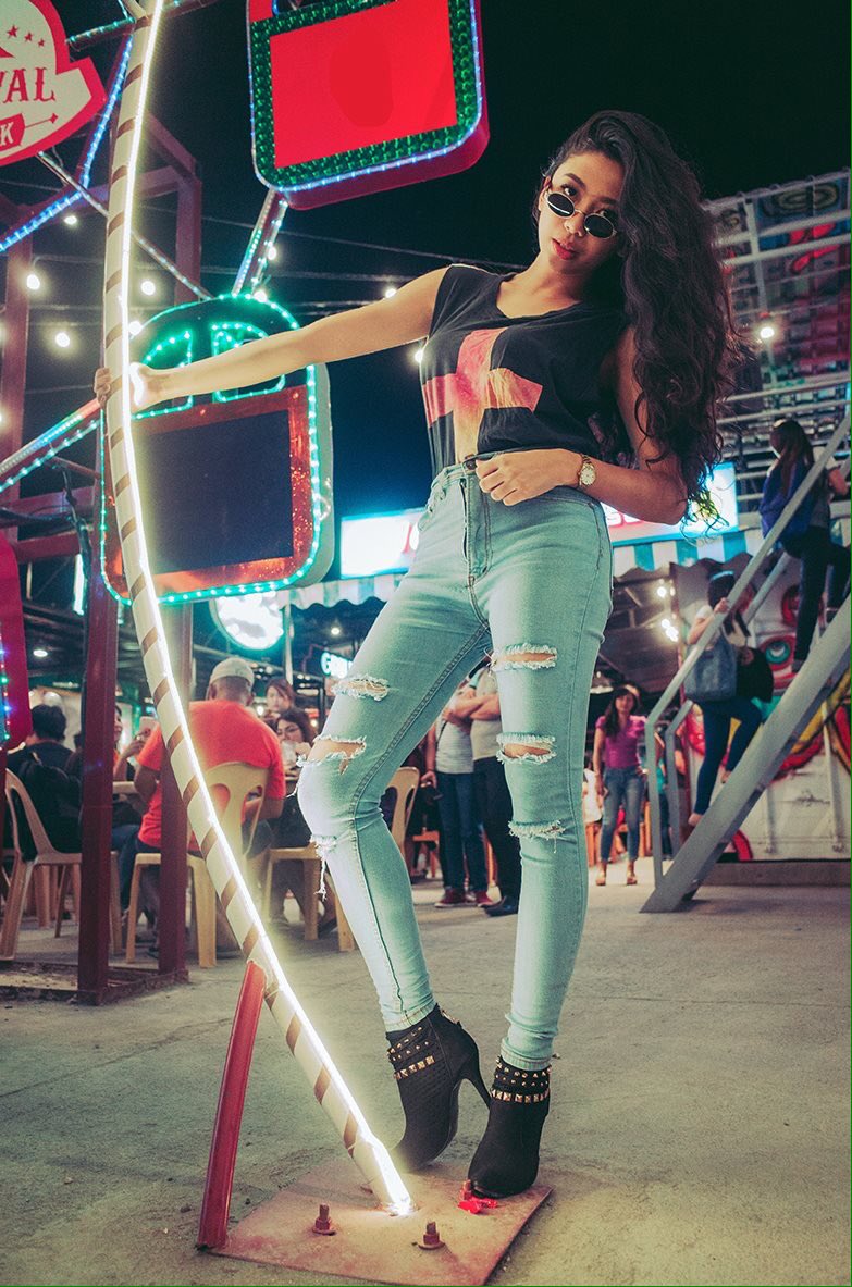 ellyssa_may's tweet photo. Good girls are bad girls who don't get caught. 🙊 https://t.co/jRQE0ef1y9