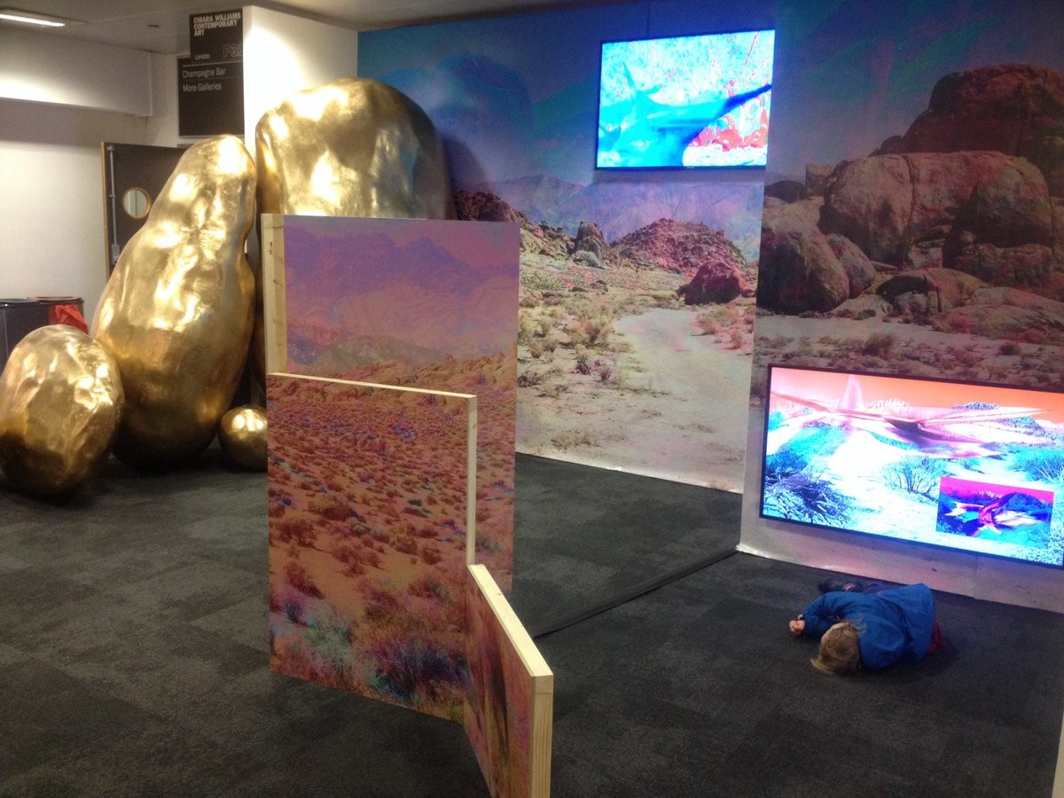 #sigh #sleeping #baby #LayoftheLand #LAF2017 #laf17 <a href="/LondonArtFair/">London Art Fair</a> <a href="/Victoria_Lucas_/">Victoria Vilar</a> @MDP_info <a href="/MindyLee_me/">Mindy Lee</a>