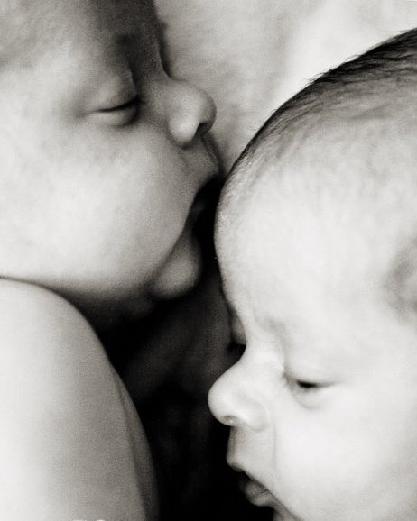 Astra and Edward.😍❤️