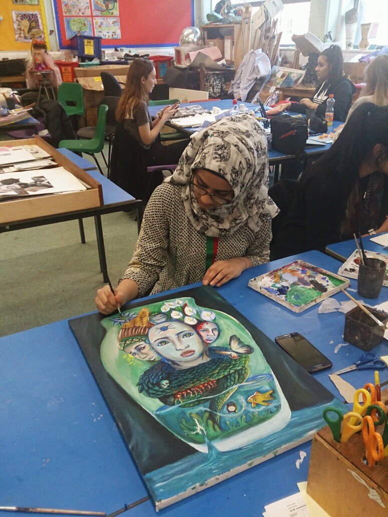 RicardsArt's tweet photo. A fantastic Saturday in the Art dept. GCSE Art, Textiles and A Level students working hard on coursework development. Well done everyone. https://t.co/vPRVC0Bd4f