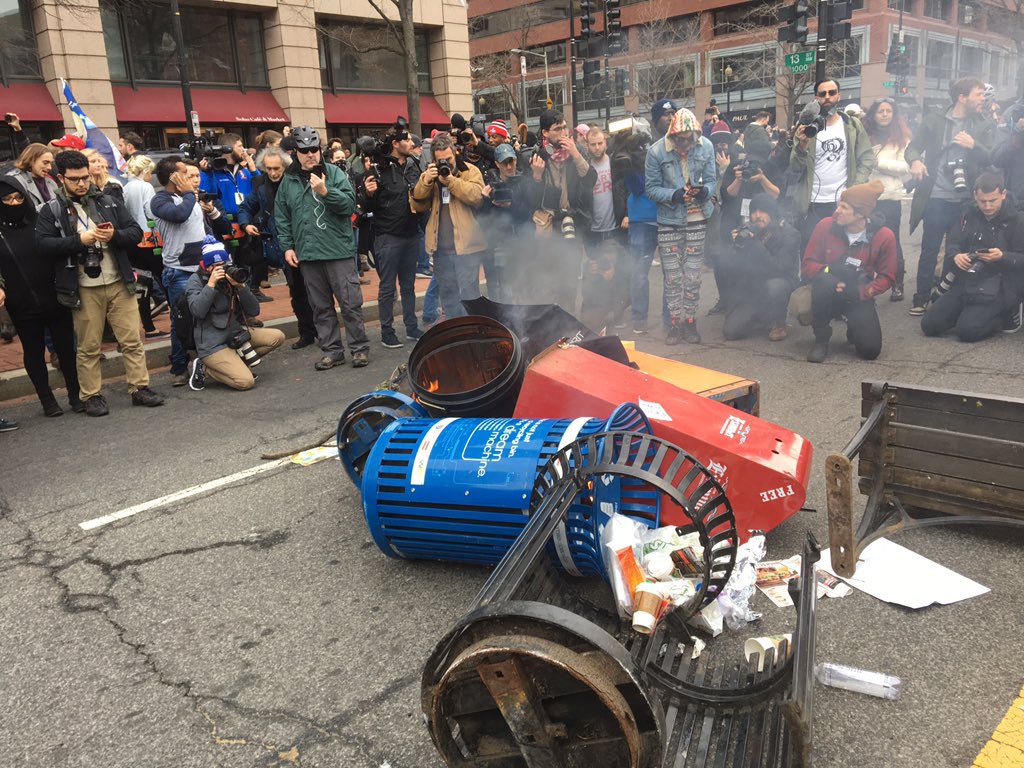 Bernlennials's tweet photo. If you have a problem with this but not the actual dumpster fire sitting in the white house you're part of the problem. #disrupt2016 https://t.co/cSmcEgcBPq