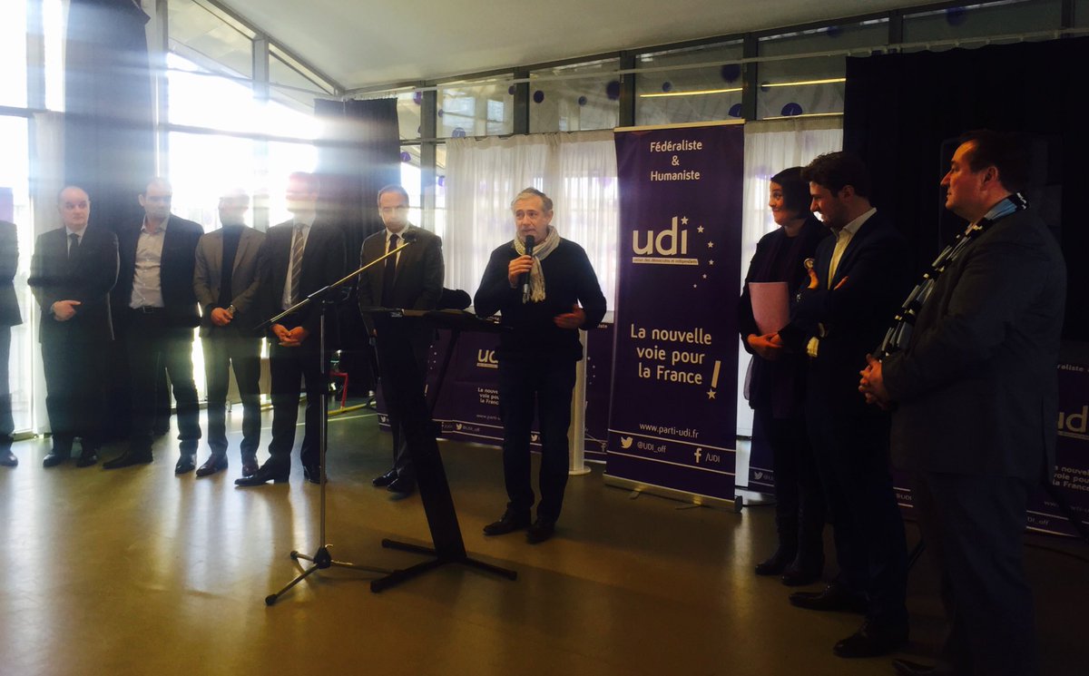 UDI_93_'s tweet photo. Cet après-midi, à #Bondy, #voeux2017 de l'équipe @UDI_off de la 9ème circonscription 93 autour de Sonia Bakhti et @LaurentRIVOIRE https://t.co/RjkpwuQwZQ
