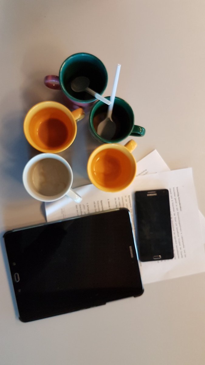 _nico_martin's tweet photo. Mein kleiner Beitrag gegen #afd und #ENF : Journalismus-Seminar heute in #koblenz #pressefreiheit #koblenzbleibtbunt https://t.co/pM3GCeR8ld