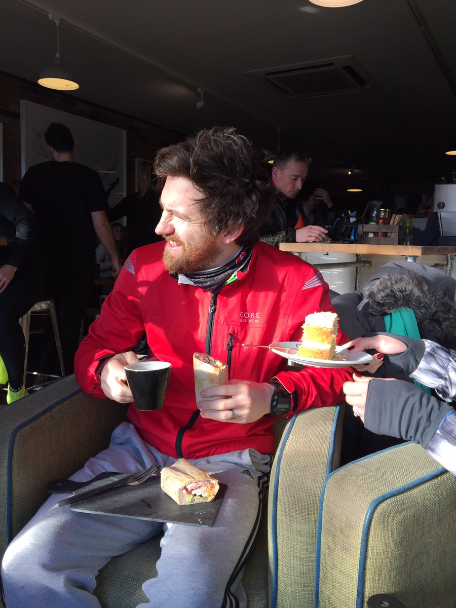 Had a great run with @Annelovesthegym and <a href="/RenegadeTriTeam/">RenegadeTri</a> this morning. Even Indie benefitted from <a href="/TrueStartCoffee/">TrueStart Coffee</a> shot