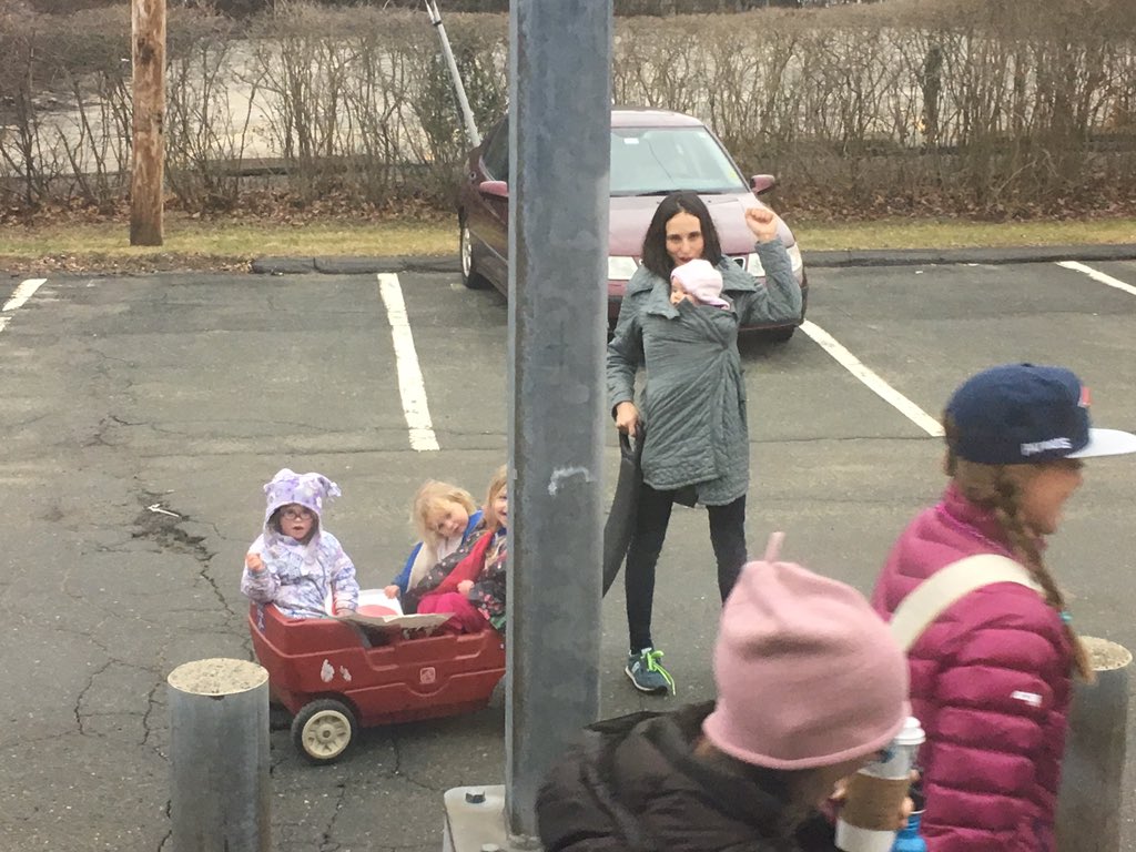 tommiebower_ann's tweet image. #WomensMarch send off from Ipswich commuter rail. stop