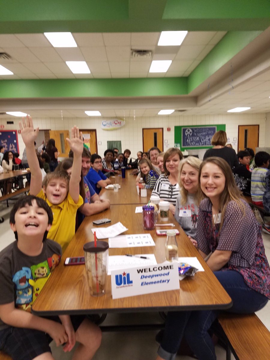 Deep Wood is ready to represent at the Division V UIL Competition!#dinosgotheart