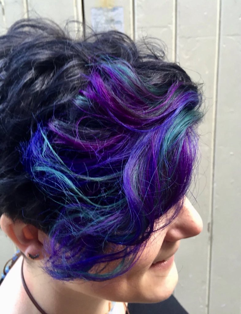 P_HusseyHair's tweet photo. A huge thank-you to everyone involved in our colour workshop this week. 

#philiphusseyhair #salonlife #creativecolour #tigiprofessional https://t.co/CWvrCw2C99
