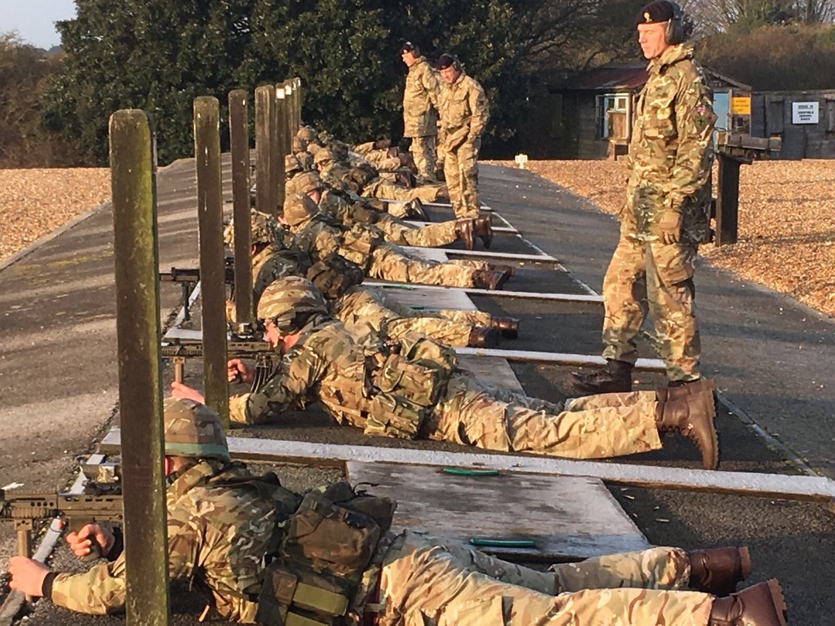 61 Sqn on the range this week. @36_Engr_Regt #ranges #shootinginthesun