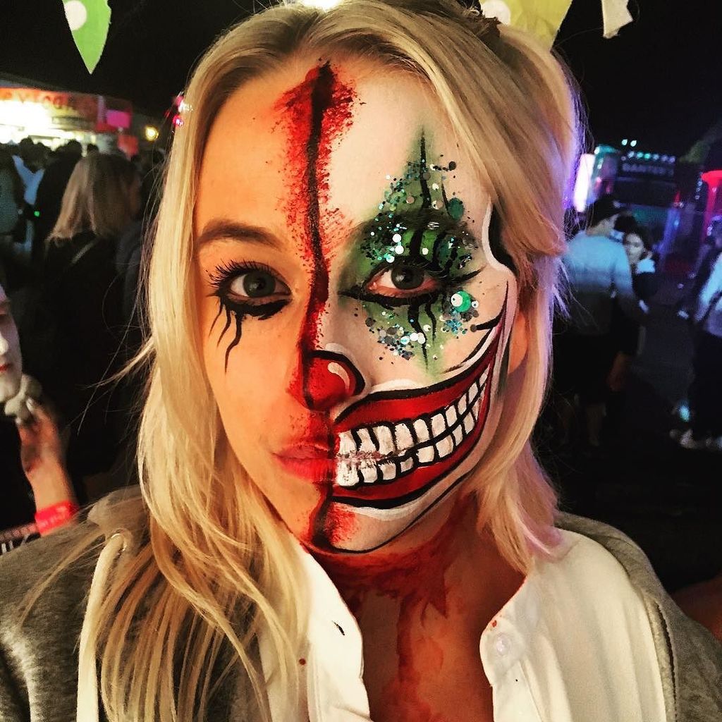 colourspainting's tweet photo. Throw back to Halloween!! 👻💀👽😈 ✨✨using @glitopia glitter ✨✨✨
.
.
.
.
#beauty #art #glitter… https://t.co/wqAZxjZ1AZ https://t.co/fySFYhrGhH