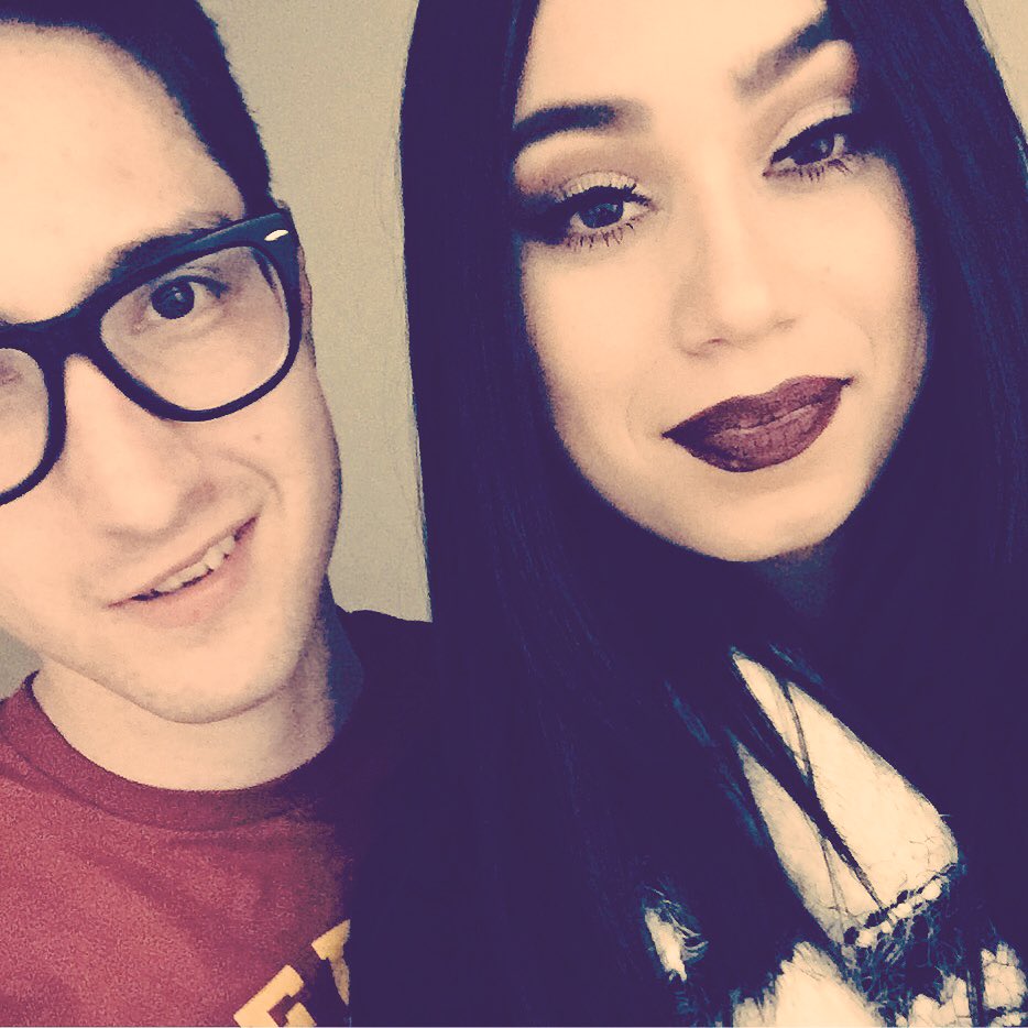 MichaelSAtlas's tweet photo. #DemiLowe & I b4 our #AmazingShoot together in #colorado May I #RememberForever or #QuicklyForget 2 Not be #HauntedForever by #DemisKiss https://t.co/L6C0SxdEIq