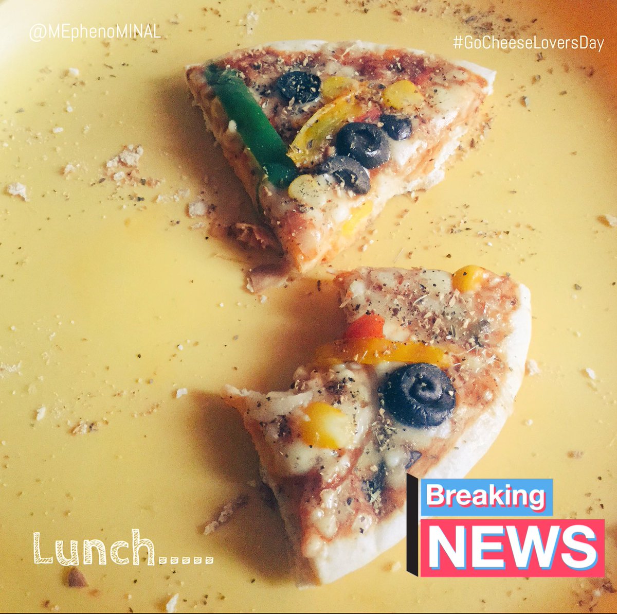 MEphenoMINAL's tweet photo. #LateLunch #LazySaturday #GoCheeseLoversDay
@GoCheeseIndia #Pizza #Ceese #Olives https://t.co/1oMfnflytR