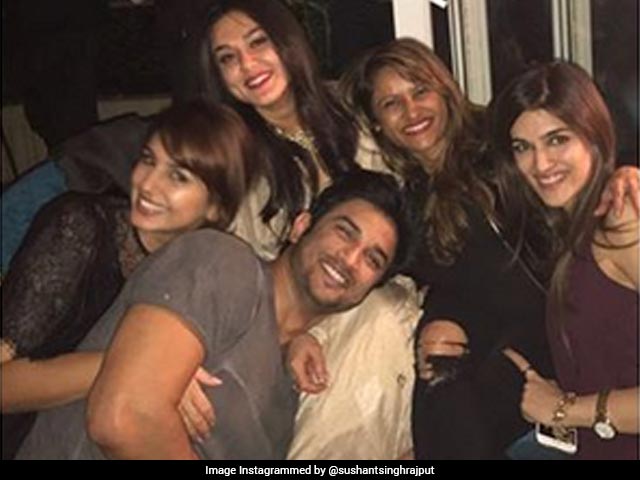 Inside Sushant Singh Rajput\s \Happy\ Birthday Party. See Pics  