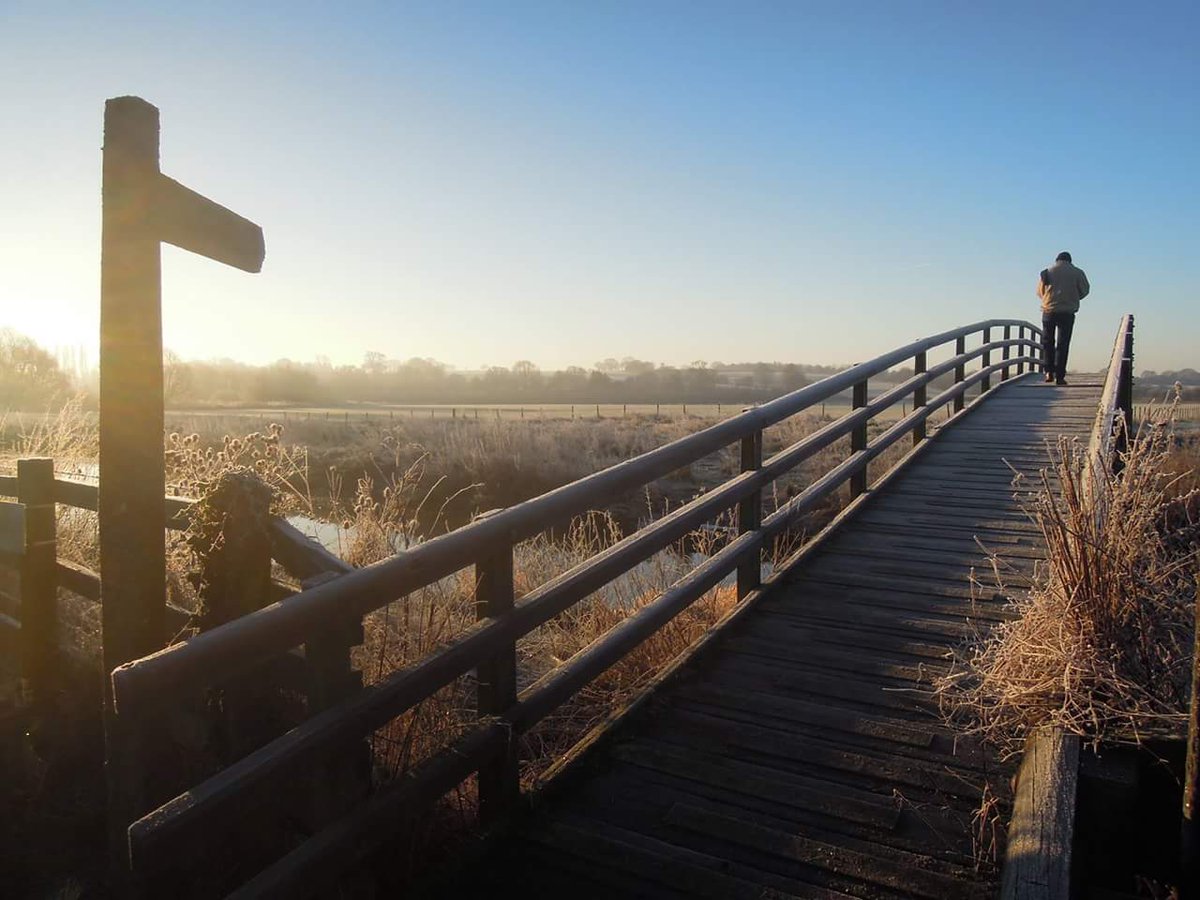 AnchorNayland's tweet photo. Beautiful photos of a frosty Nayland morning. #dedhamvale #stourvalley https://t.co/zc0aUm9aI7