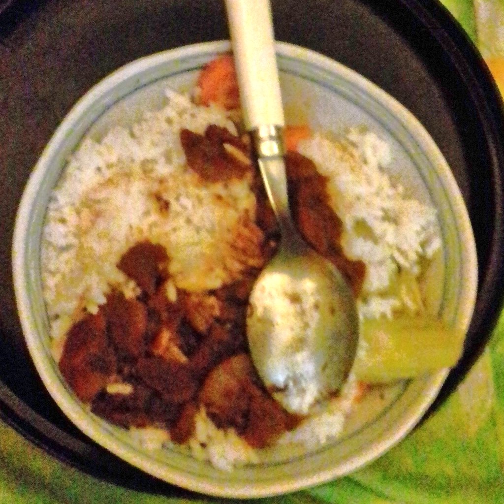tankokseng61's tweet photo. #21Jan2017 #SaturdayDinner #RiceWith #Celery #CurryPotatoes & #Carrots https://t.co/gsCOwBTHPL