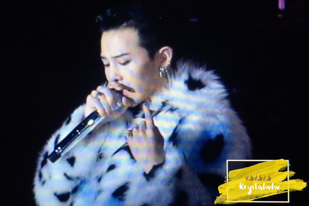 wonglaiwing's tweet photo. 160121 0to10 in hk 
🐲solo
#bigbang #빅뱅 #지디 #GD https://t.co/4eHwNG3UVY