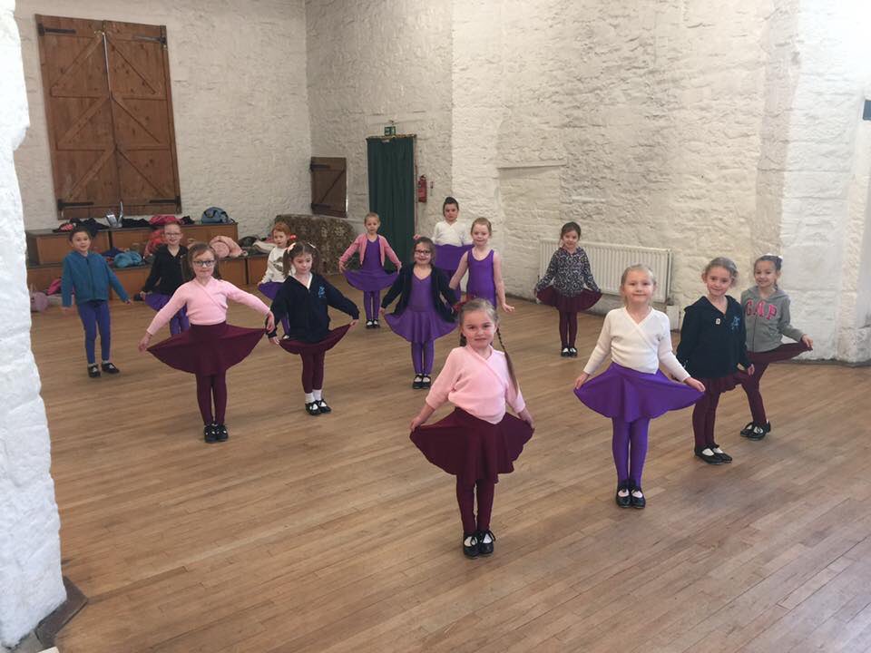 WendySearleDance tweet media