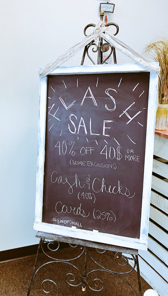 KissBoutiqueGA's tweet photo. 10-1 Saturday!!! 1/21/17. Take advantage of all the amazing deals. Cleaning house for new and improved! #FlashSale #SmallBusiness #save$ https://t.co/5FA98CNMQj