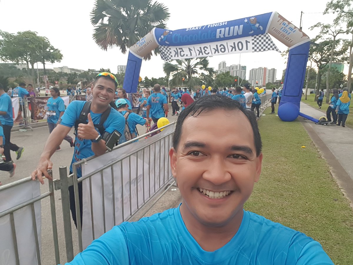 Firdaus3776's tweet photo. Completed my first run, Chocolate Run 2017. Done my 10km in 1 hour. Start focus to Shah Alam Run in Feb 2017.
#AzamKurus2017
#NavFitGroup https://t.co/CSo7b1A5Ik