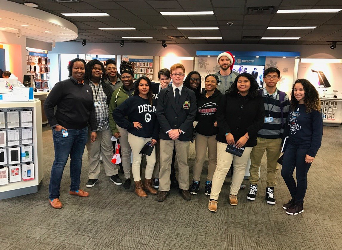 DECAInc's tweet photo. Check out what RB Stall DECA members from @SCDECA learned during their recent @ATT site visit at https://t.co/Wu1mzUUzsX. #DECAATTProject https://t.co/wqmS79LXeg