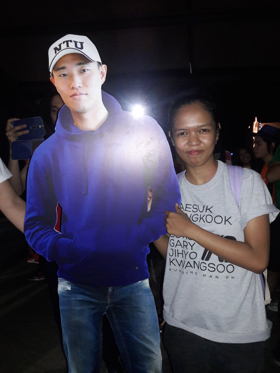 lei_zacarias's tweet photo. #WeWantRunningManConcertInPH
With kang gary!! https://t.co/19XNeEDsKN