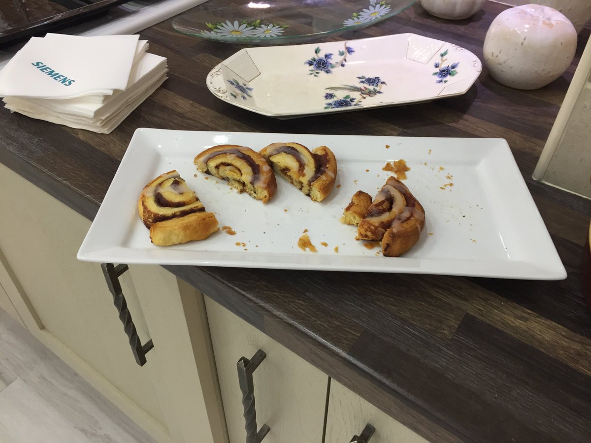 KitInStyle's tweet image. Feeling peckish?... #KIScadnam #openday @SiemensHomeUK