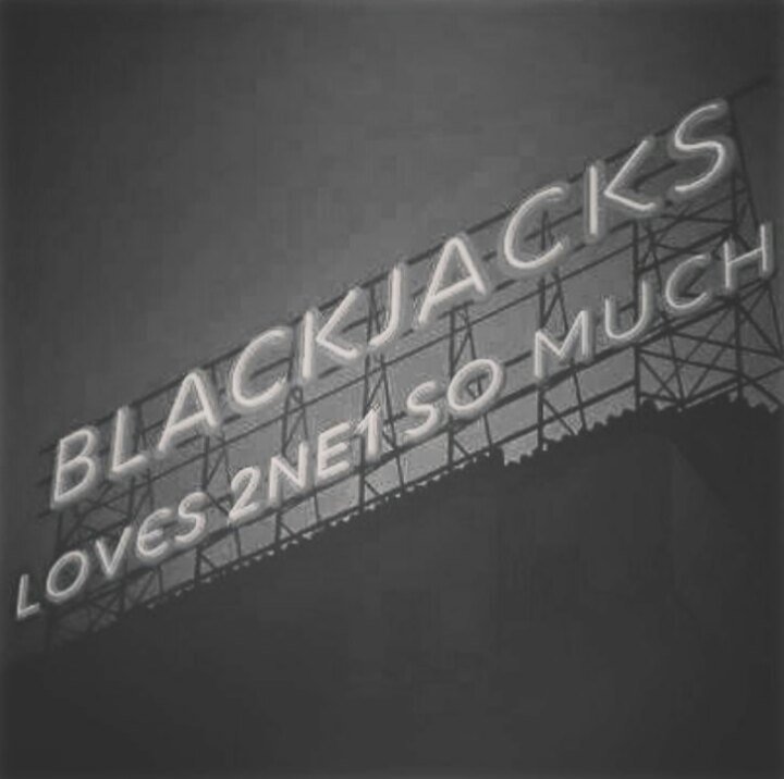 #NeverSayGOODBYE2NE1
История