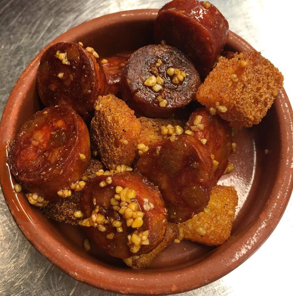 Tapas nights every Friday &amp; Saturday 5pm onwards <a href="/aromabarnsley/">Aroma Cafe Bar</a> 25% off with advanced booking! #barnsleyisbrill <a href="/SYorksBiz/">South Yorks Business</a> <a href="/VisitBarnsley/">Visit Barnsley</a>