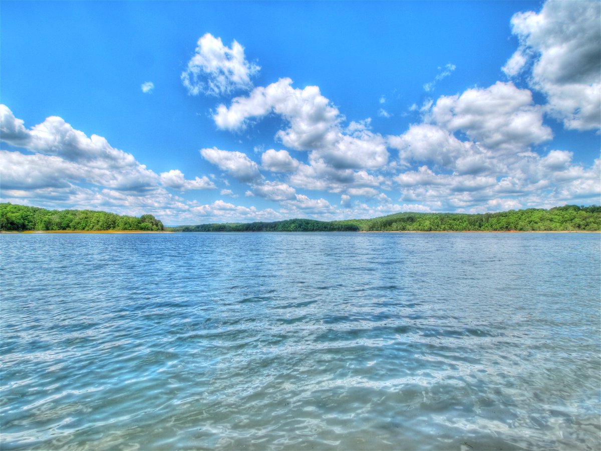 KnoxTnHomes's tweet photo. View from 343 Reginas Point https://t.co/vgP6pzImUm #Lakefront #SunsetBay #NorrisLake #Dockable #Clubhouse #CommunityPool #NewListing https://t.co/puxr3mmapv
