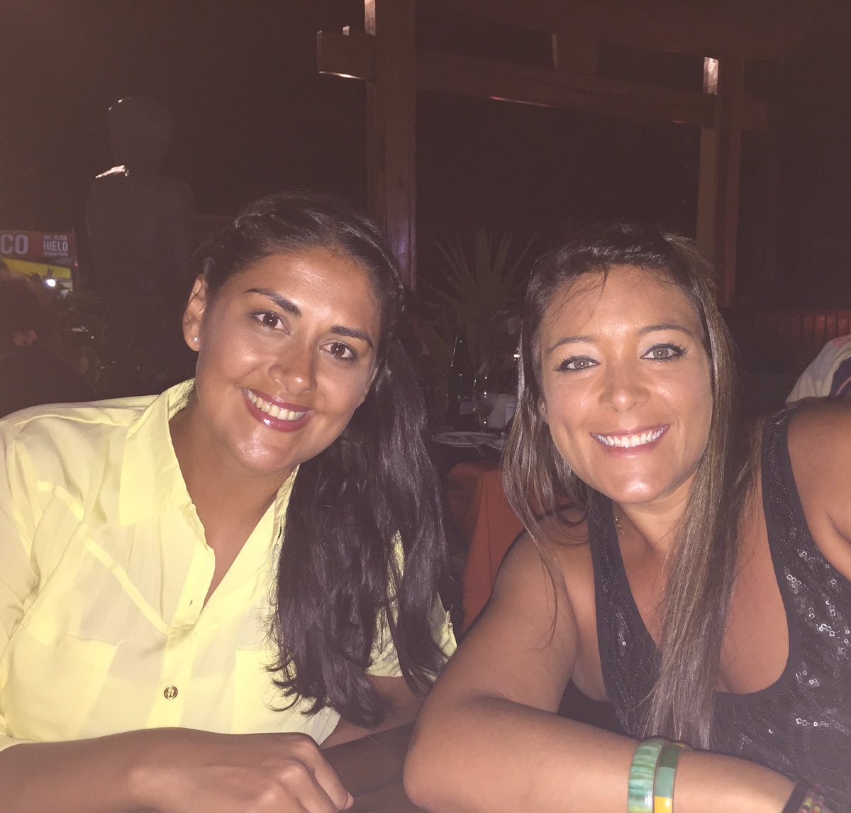 Laukine's tweet photo. #sutton212 #villagesell #anoche ☺ https://t.co/2gCxfyTJIV