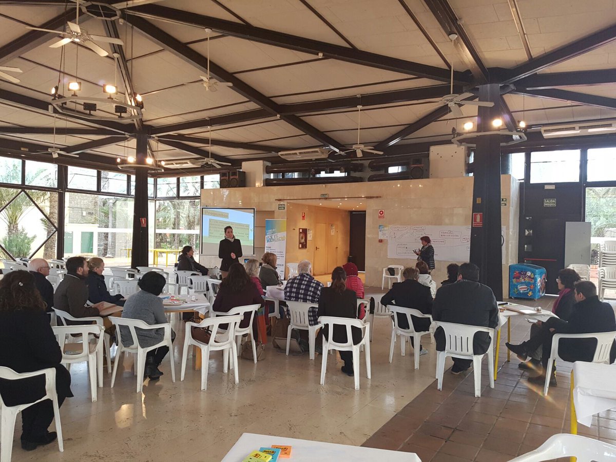 ElxParticipa's tweet photo. Posant en comú els resultats a la Jornada #ElxFaMediació 
#Elx #Mediació https://t.co/ocE88Q3FvZ