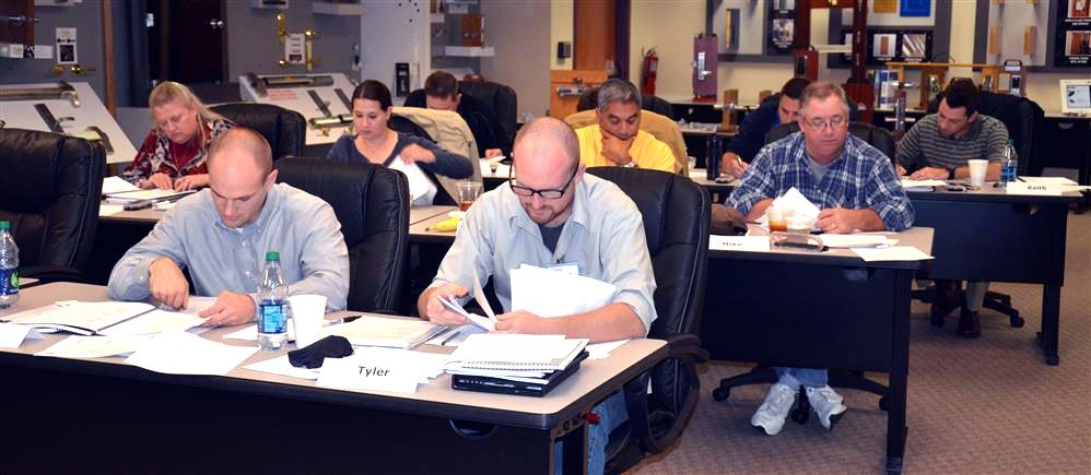 Make it a goal to master the finer points of #doorhardware w. an @ASSAABLOY training course. bit.ly/2jpfMGB #SecurityResolutions