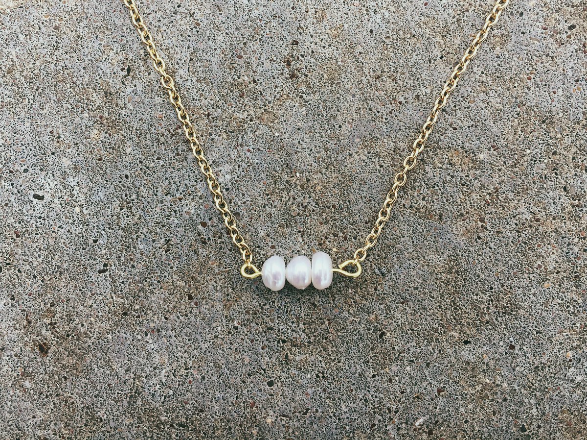 KarsonTutt's tweet photo. I couldn't stand the fact I hadn't had a giveaway with these yet sooo... RT &amp; follow to win these 2 new ones! There will be 3 winners! https://t.co/EUNqnqMzFN