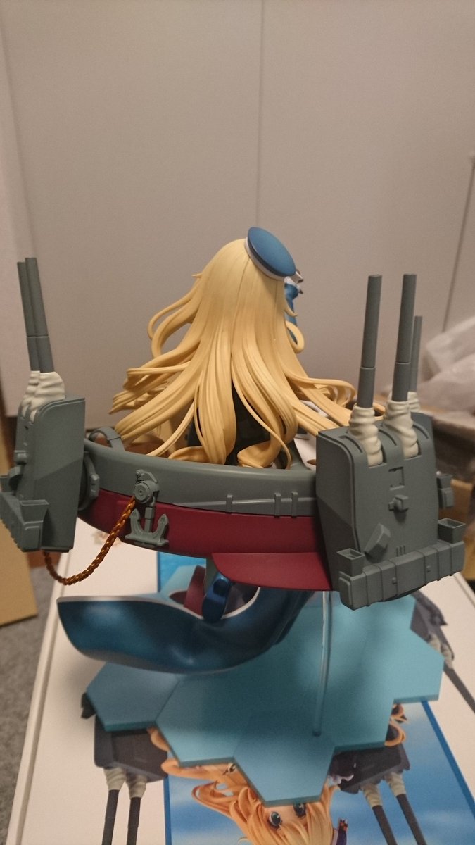 twilit626's tweet photo. 正面、背面、武装なし背面
スタイルおっぱいとお尻がでかくてよし、武装もジョイントである程度いじれてよし
髪や手なども細かいとこもよく作られてて何の文句もねえ！！ https://t.co/bHiYevi2cG