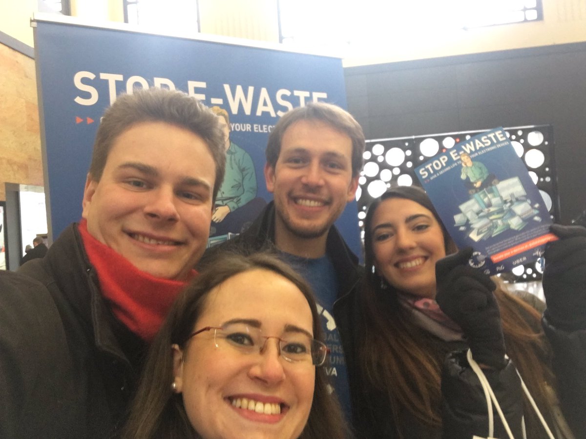 GenevaShapers's tweet photo. Come join us at Gare Cornavin &amp; learn about our stop e-waste initiative! @sbbnews #WomensMarch #geneva https://t.co/baHjrctmyG