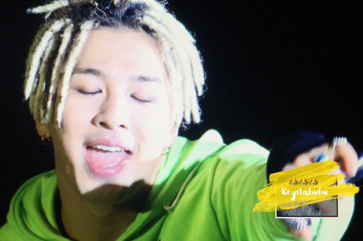 wonglaiwing's tweet photo. 160121 0to10 in hk 
☀️
#bigbang #빅뱅 #영배 #태양 https://t.co/5C4FWexGR2
